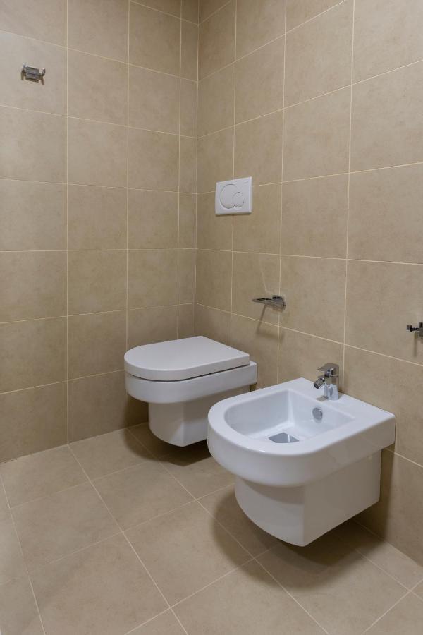 Doppelzimmer mit Gemeinschaftsbad